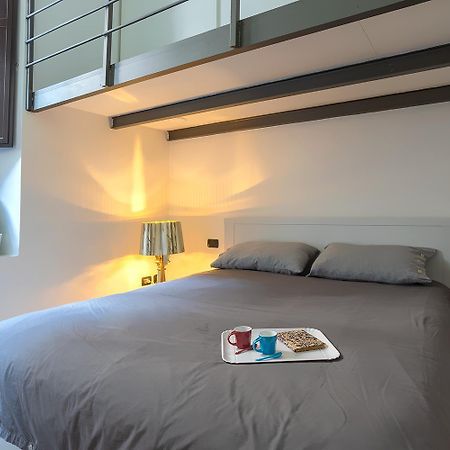 Life Is Beautiful Design Loft Navigli Romolo, Netflix, Wifi, Ac And Street Parking Leilighet Milano Eksteriør bilde